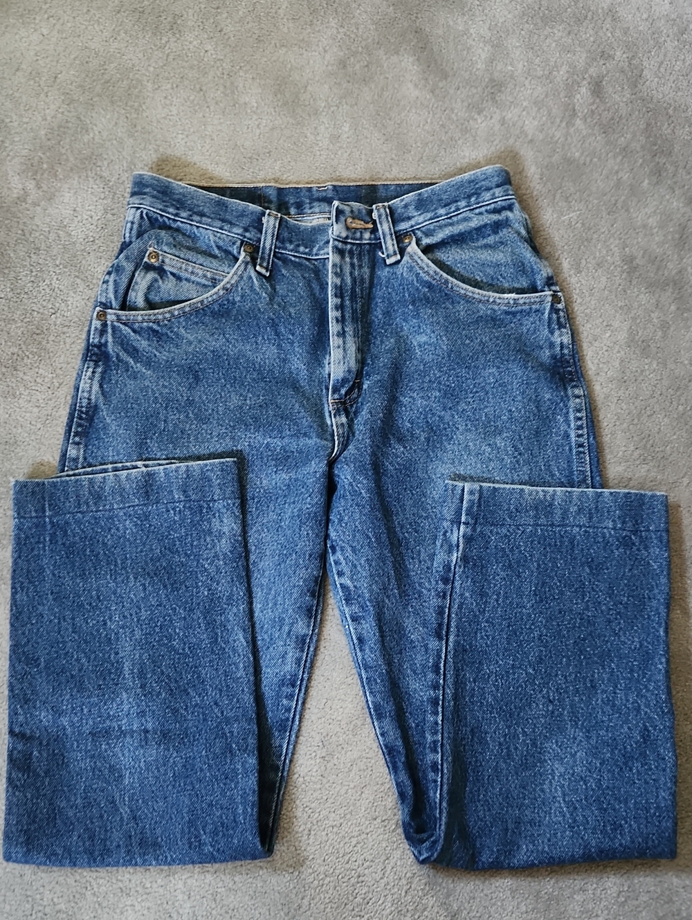 Vintage Wrangler Men's Medium Blue Straight Jeans